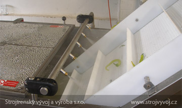 Vegetable air washer